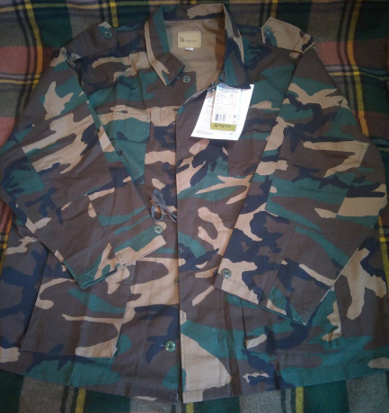 kurtki-letnie-64-razmer-kostium-letnii-60-razmer-big-2