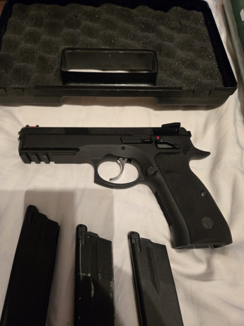 cz-75-sp-01-shadow-big-0