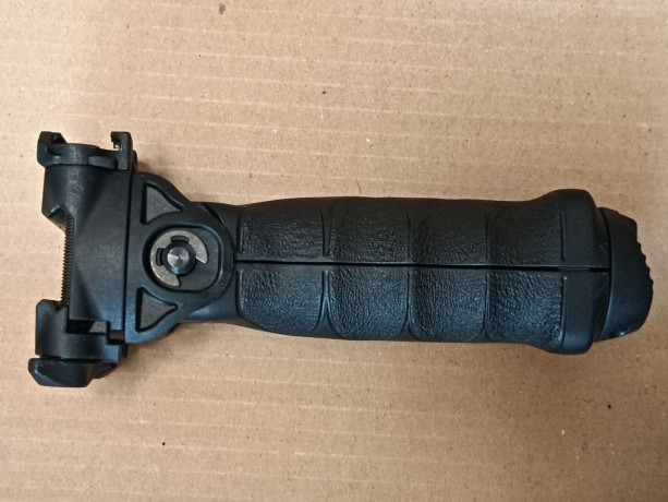 rukoiat-soska-fab-defense-t-pod-g2-original-big-3
