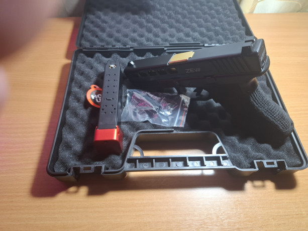 double-bell-g17-zev-green-gas-741-black-big-1