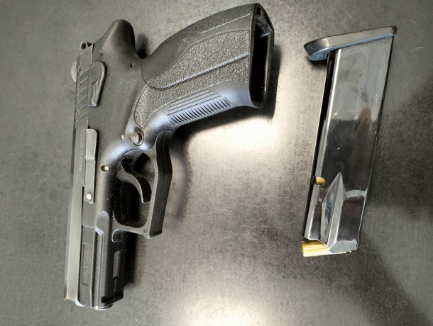 travmaticeskii-pistolet-grandpower-t-12-big-3