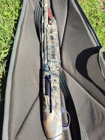 benelli-m2-camo-max5-12-kalibr-710-stvol-big-0