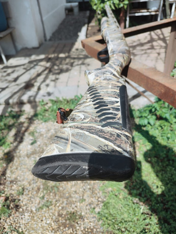 benelli-m2-camo-max5-12-kalibr-710-stvol-big-3