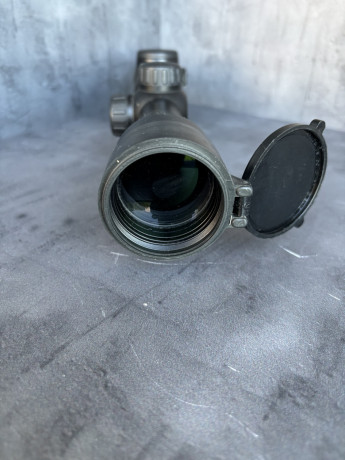 opticeskii-pricel-leica-magnus-15-1042-s-setkoi-plex-ballistic-comp-big-2