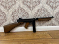pnevmaticeskii-pistolet-pulemet-umarex-legends-m1a1-thompson-small-6