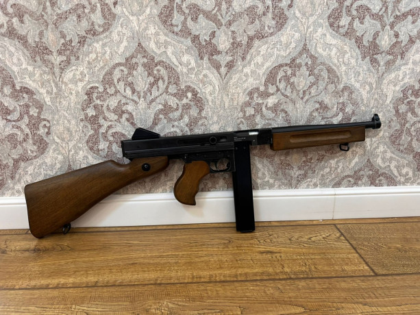 pnevmaticeskii-pistolet-pulemet-umarex-legends-m1a1-thompson-big-3