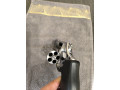 revolver-taurus-lom13-small-3
