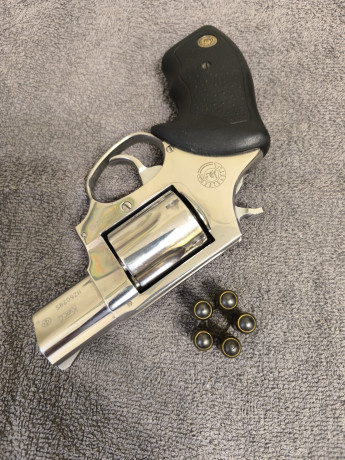 revolver-taurus-lom13-big-6